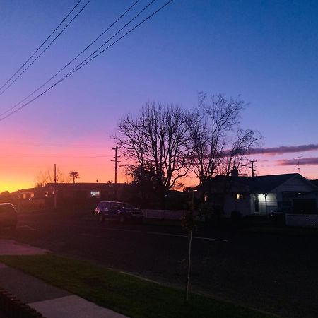 Auckland Homestay Near Airport-Room With En-Suite, Free Parking ปาปาคูรา ภายนอก รูปภาพ
