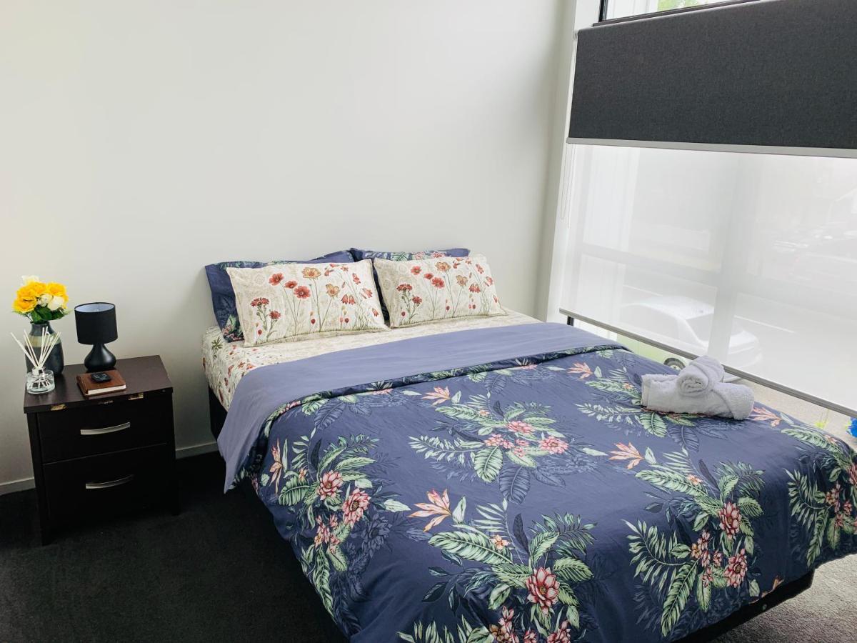Auckland Homestay Near Airport-Room With En-Suite, Free Parking ปาปาคูรา ภายนอก รูปภาพ